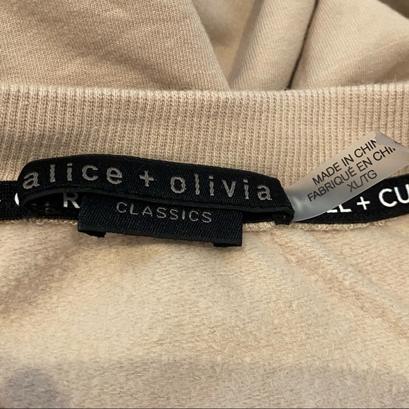 Alice + Olivia Amirah Crewneck Sweatshirt - Picture 11 of 14